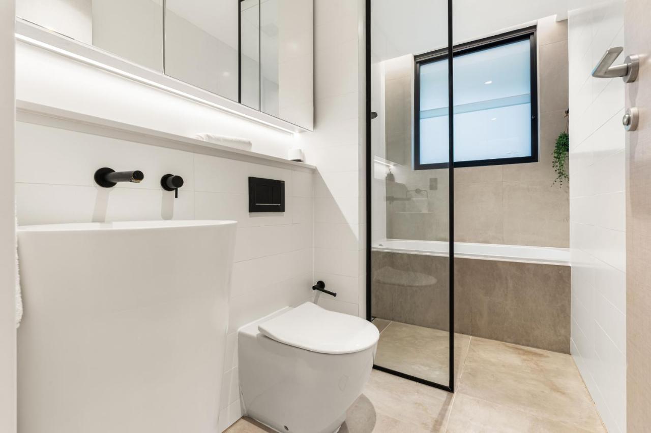 Modern 1Br Abode With Courtyard Steps To The Beach Sidney Dış mekan fotoğraf